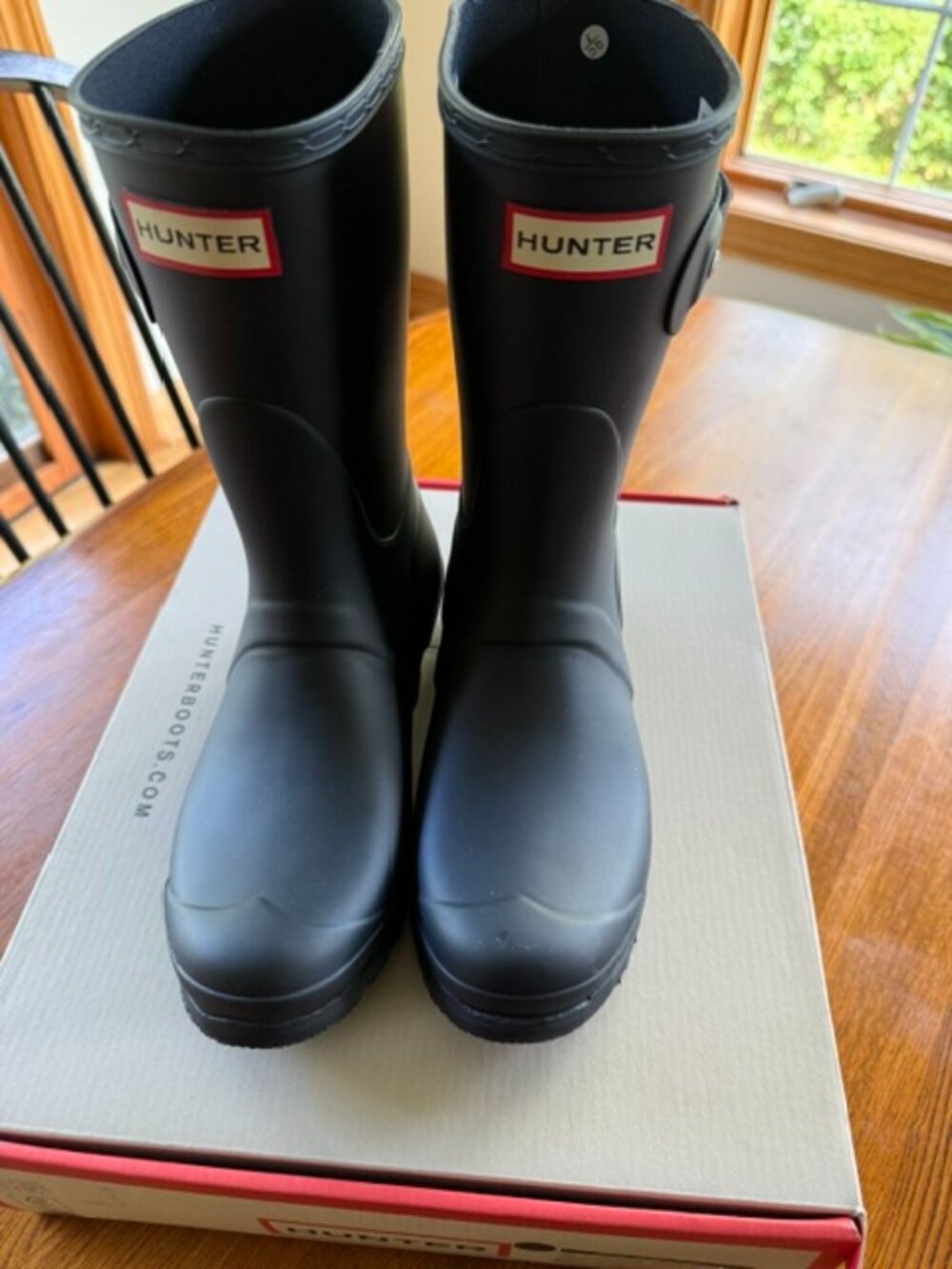 Hunter Women's Original Short Rain Boots Navy Size 7 NIB